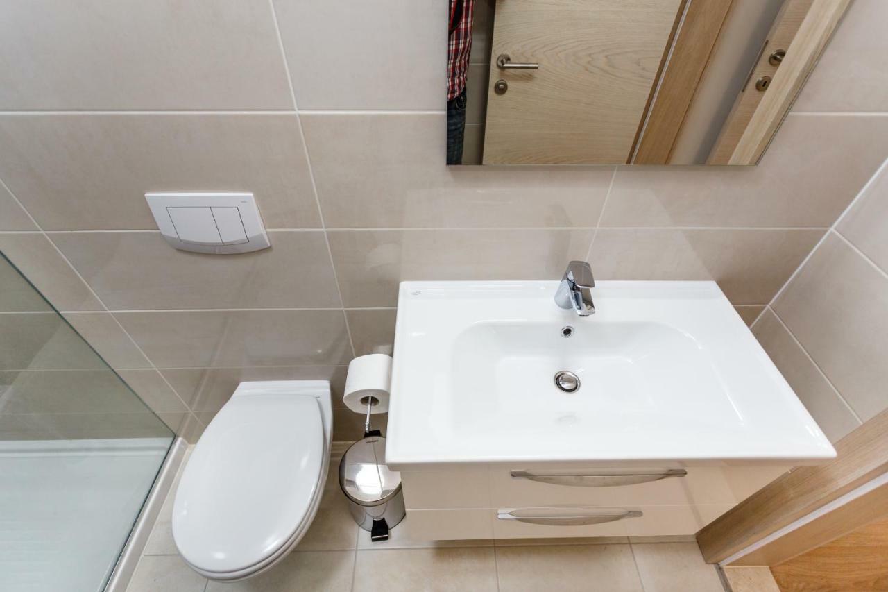 Apartman Maslina Veglia Exterior foto